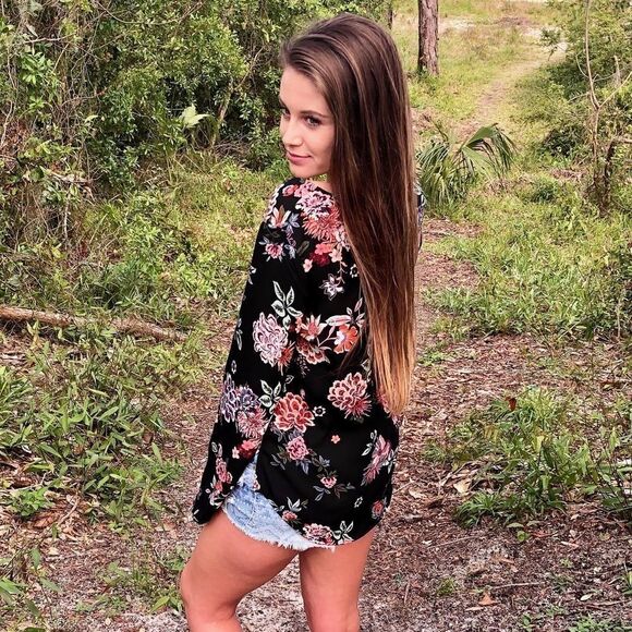 Takara Blouse Tie Front Black Floral Orange White Bell Sleeves Small - Picture 6 of 7